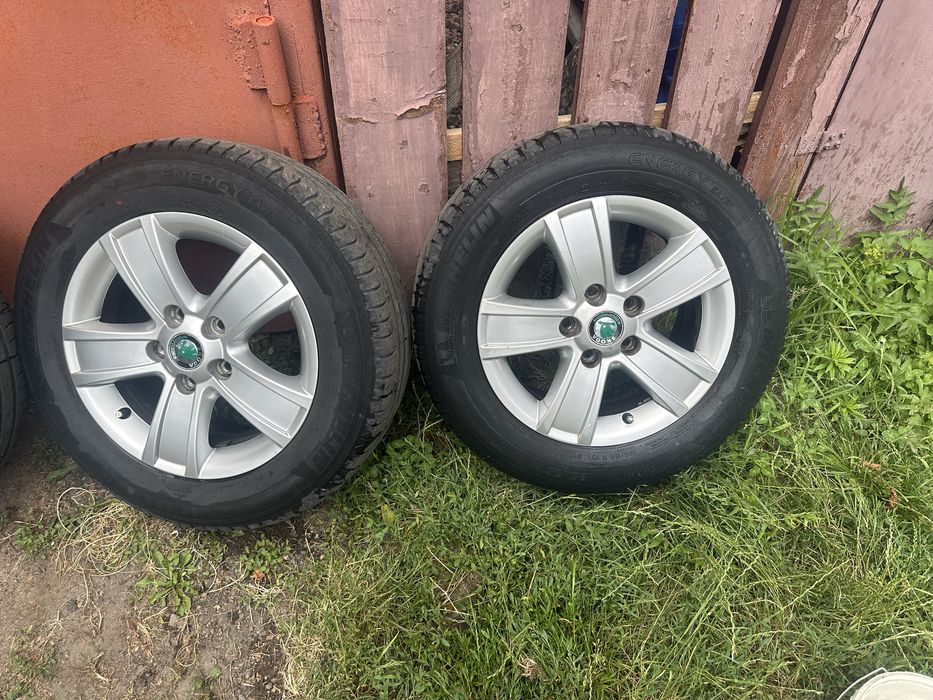 диски з резиною(колеса) R15 5x112 6.5J ET50 Volkswagen Skoda