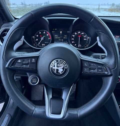 Alfa Romeo Giulia Veloce |2.0 Turbo| RWD |2023 (передрестайл)