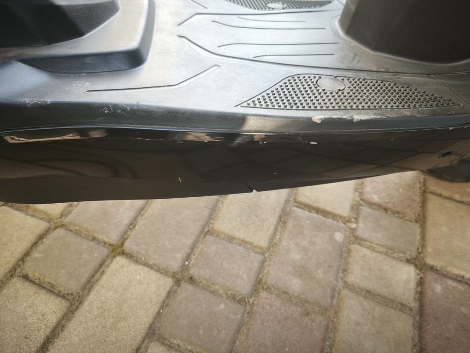 Yadea luna електросамокат