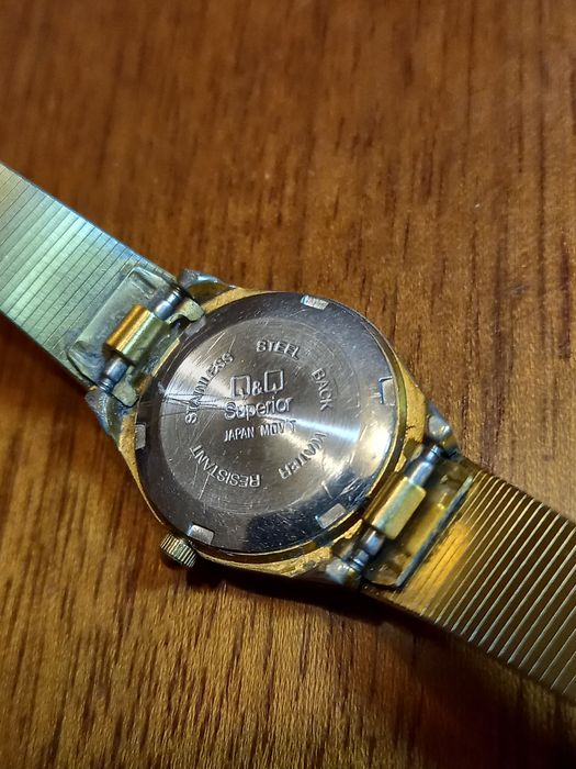Zegarek damski Q&Q