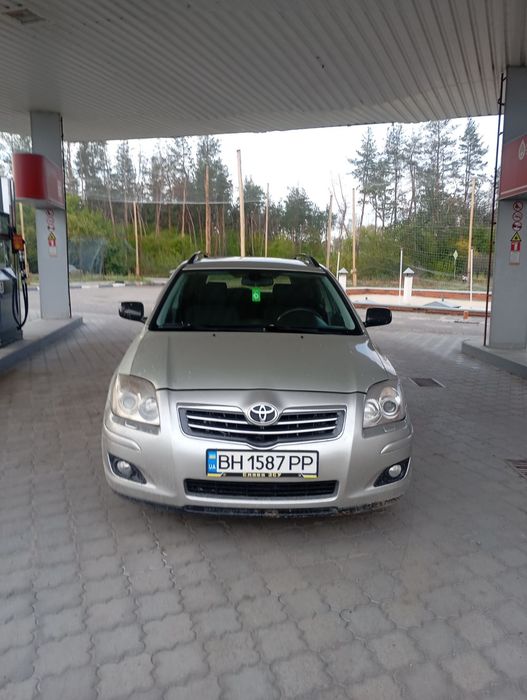 Продам таета авенсис