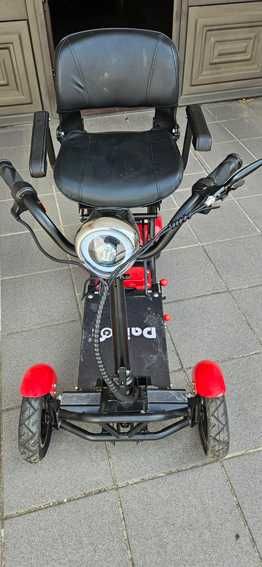 Scooter de mobilidade elétrico com 4 rodas dobrável