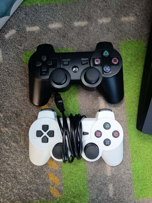 Konsola playstation 3 z grami