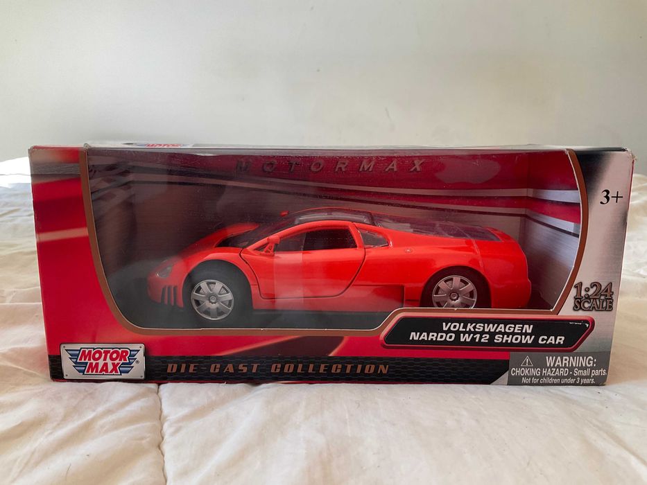 Volkswagen Nardo W12 Tipo 'Die-Cast' (Escala 1:18) - Nunca Aberto!