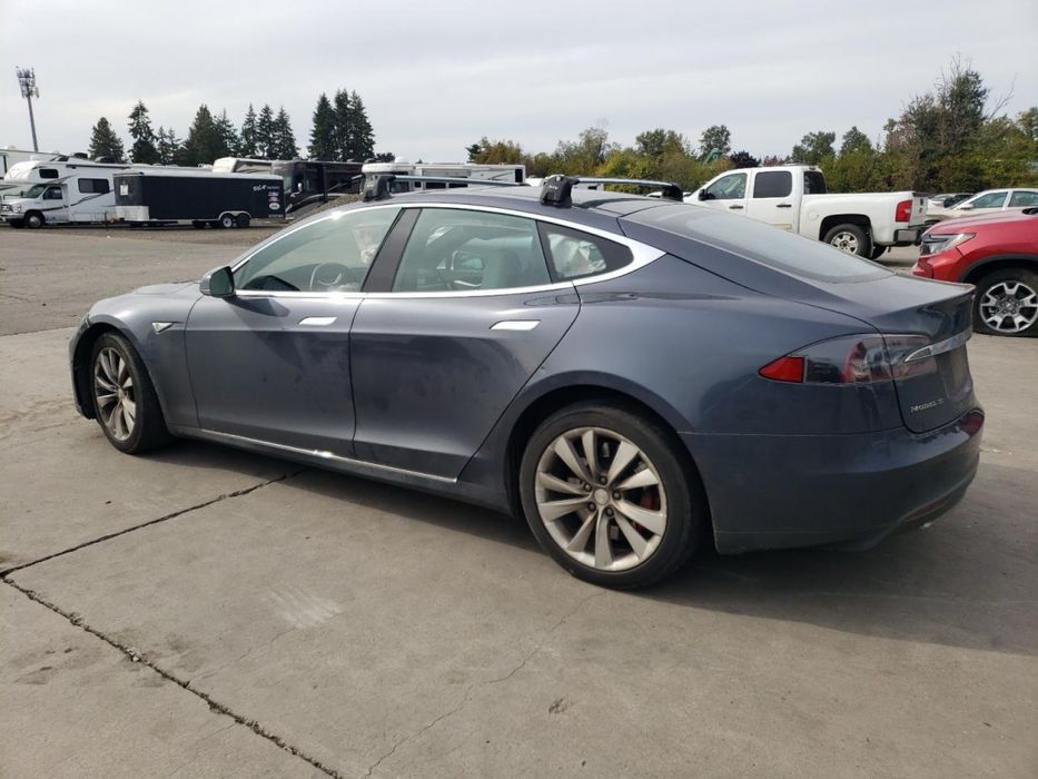 Батарея  85квт Tesla S 85