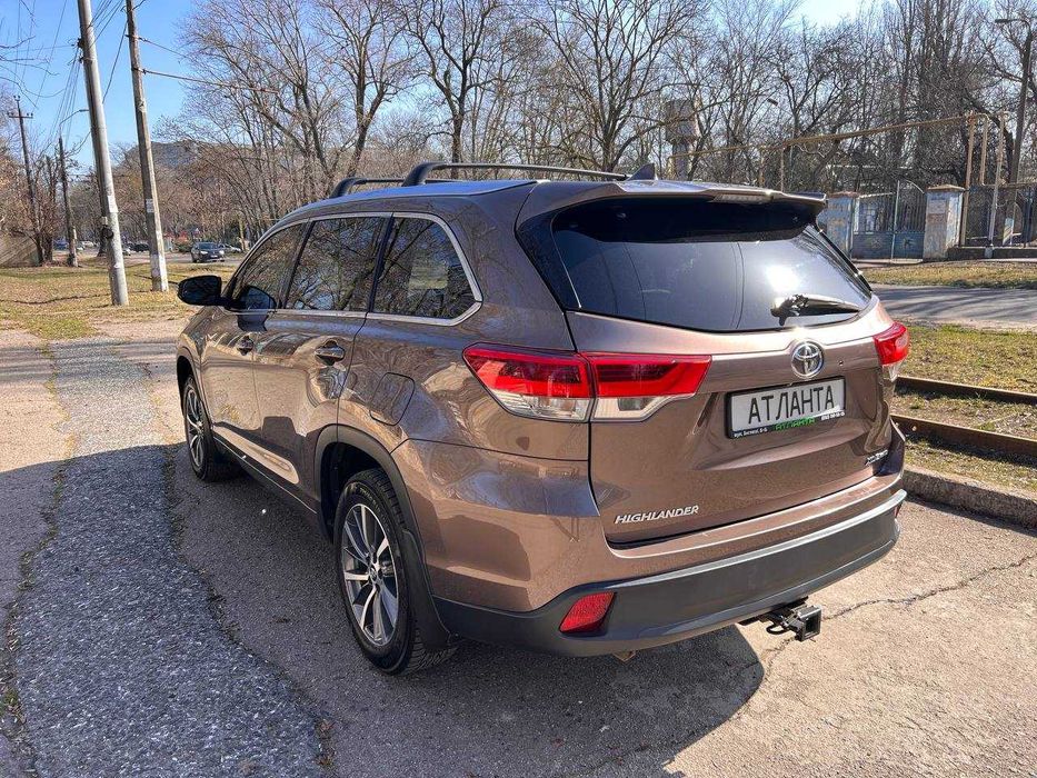 Toyota Highlander 2018