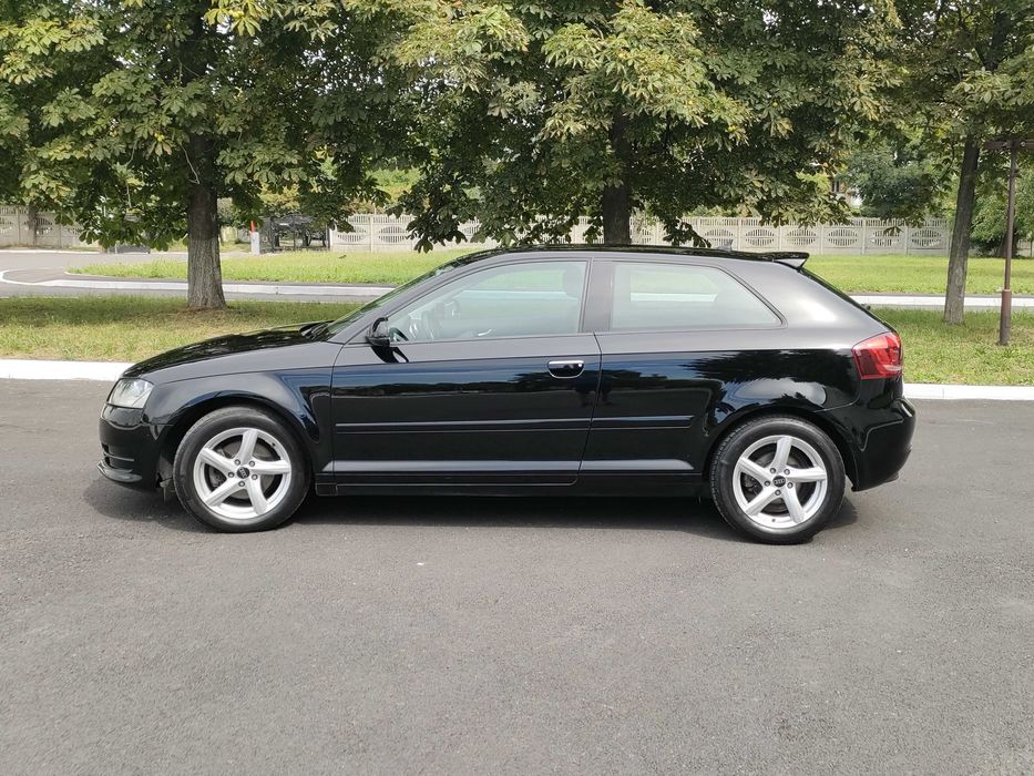 Audi A3 (8P) Attraction 2.0 TDI 140HP DPF