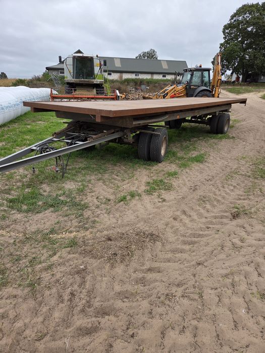 Przyczepa laweta do bel zarejestrowana