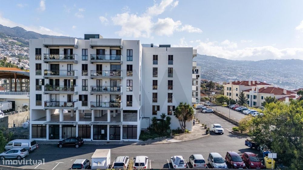 Apartamento T2 localizado na Achada