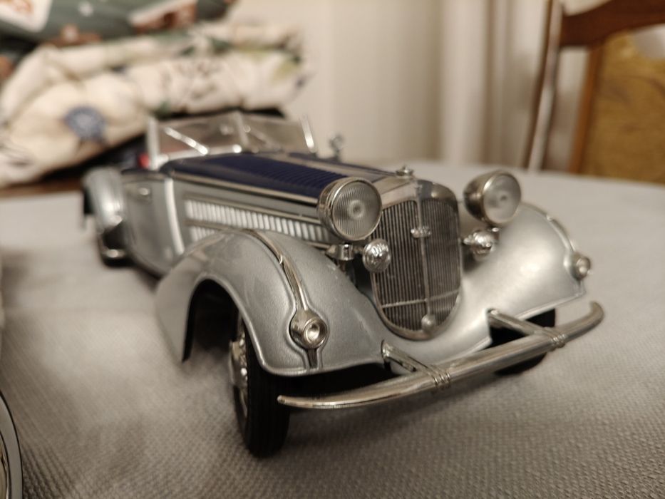 Modele 1:18 Mercedes Maybach Horch