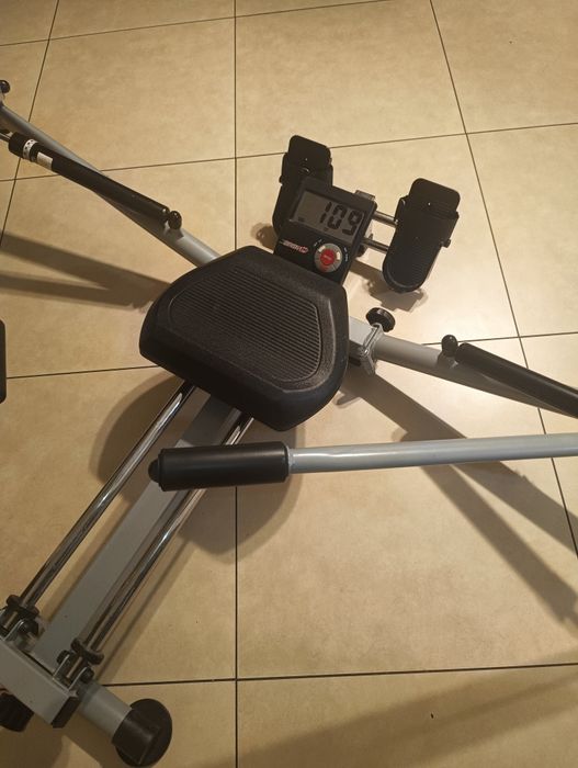 Wioślarz hydrauliczny Hattrick