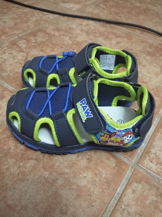 Sandálias da Patrulha Pata tamanho 25