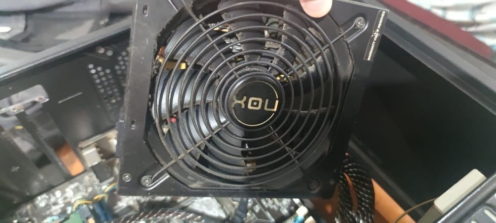 NOX APEX de 600W Usada