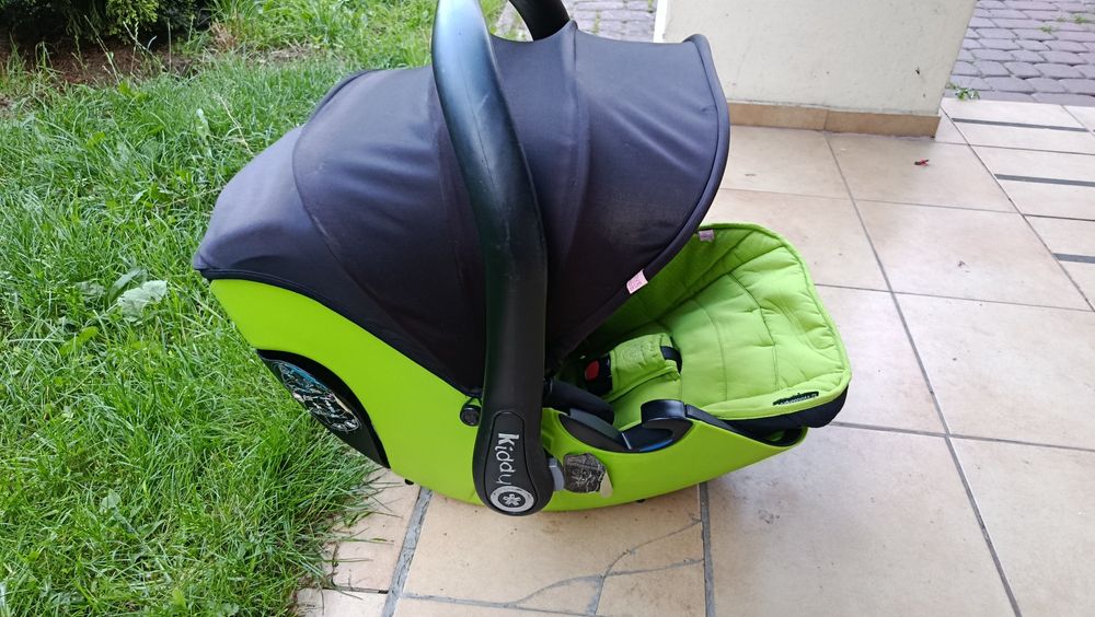 Nosidełko, fotelik samochodowy z bazą ISOFIX kiddy Evolution pro 2