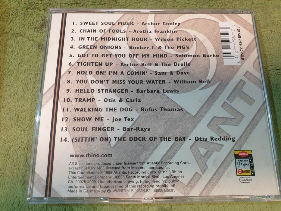 6 płyt CD różni wykonawcy.