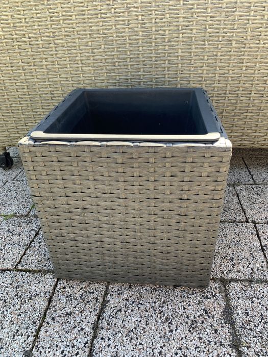 Donica ogrodowa technorattan