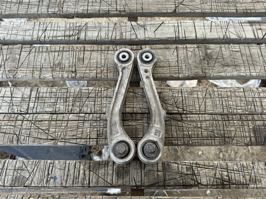 Maserati Ghibli Grand Sport 2018 рычаг задний рычаги задние оригинал