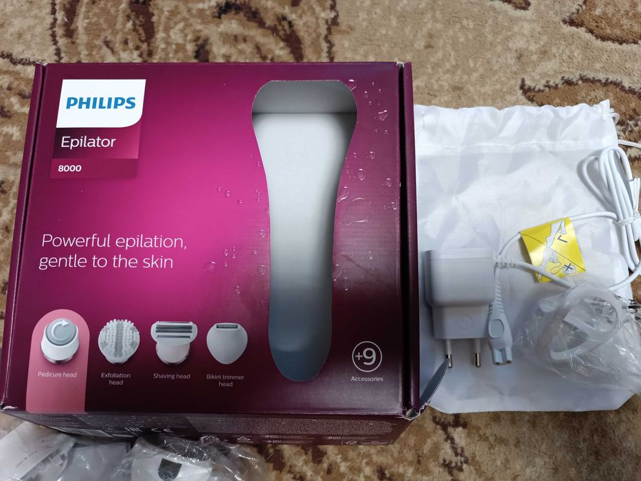 Эпилятор для влажной и сухой эпиляции Philips Series 8000 BRE740/10
