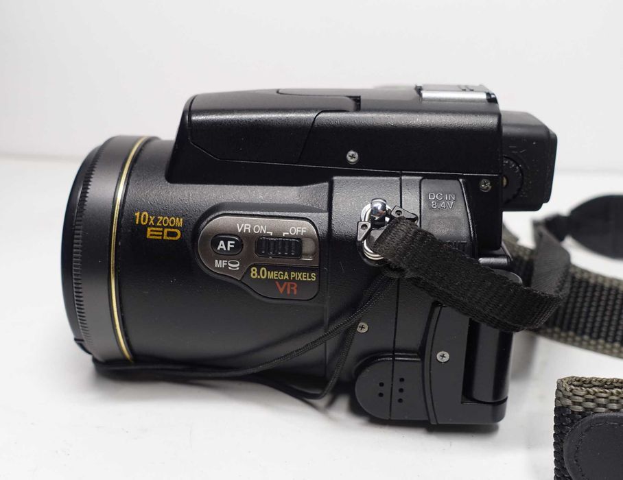 Nikon E8800 8800 zabytek