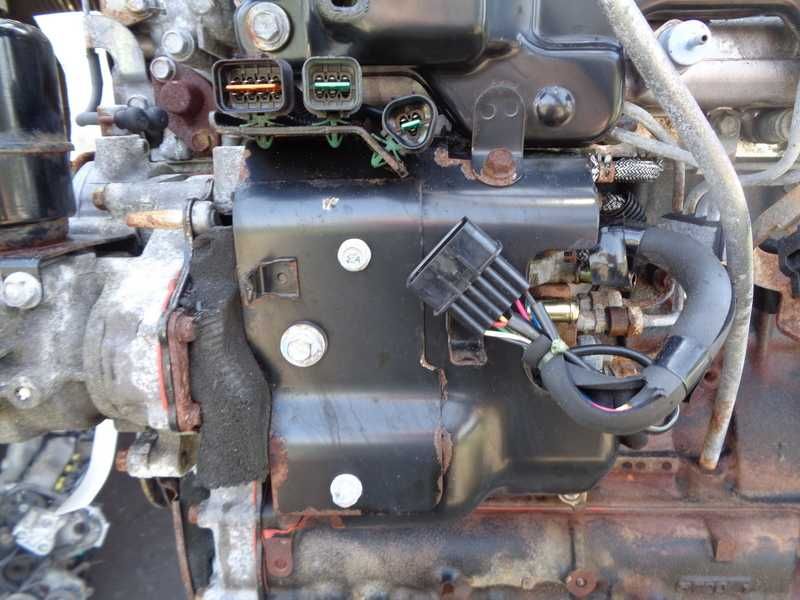 Silnik Mitsubishi Pajero 3.2 DID 4M41 2006R Kompletny 160km