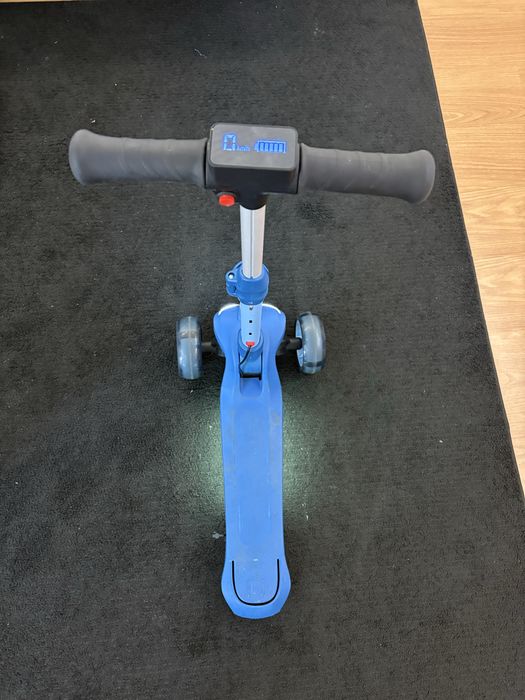 Trotinete elétrico infantil OLSSON Glide