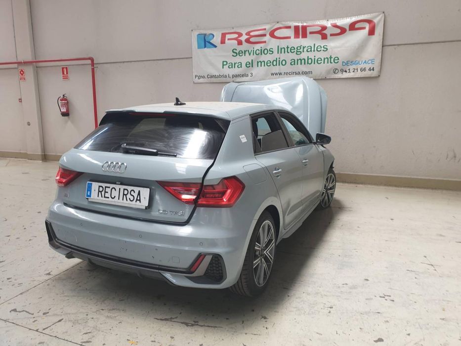 Câmera De Visualização Frontal Audi A1 Sportback Gba