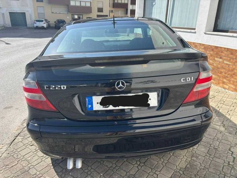 2008 - Mercedes-Benz c220 coupé