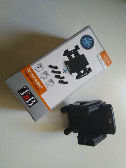 Suporte universal p/ smartphone ou GPS da marca Tn'B - COMO NOVO!