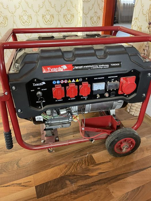 Генератор 220 V 380 V