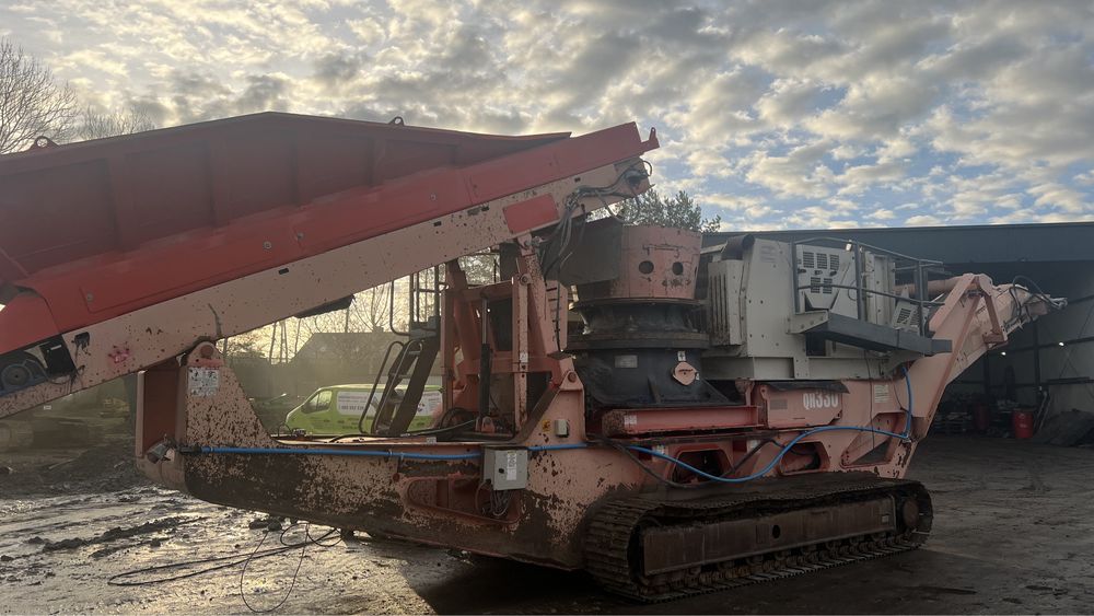 Kruszarka stożkowa Sandvik QH 330 maxtrak 1000