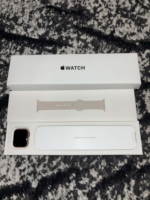 Zegarek smartwatch Apple watch se rozowy se 1