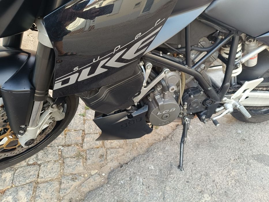 KTM super duke 990 de 2005 de garagem