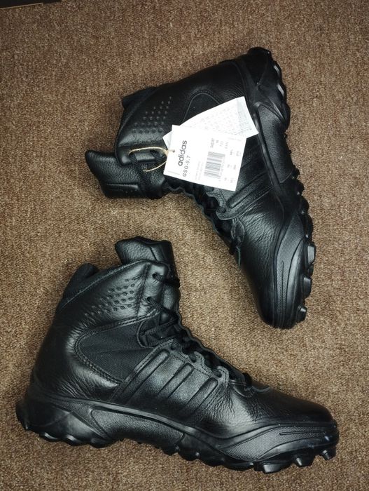 adidas gsg9 - купити товари моди та стилю - Ціна на OLX.ua
