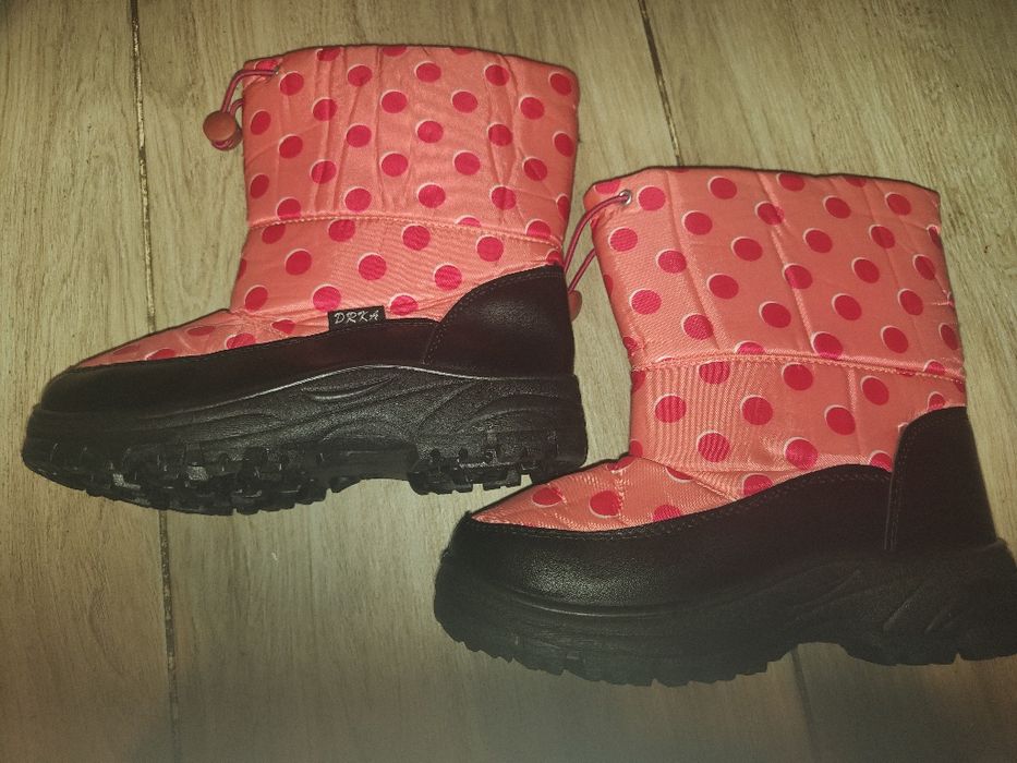 Super ciepłe śniegowce, buty zimowe dziecięce marki Itasca