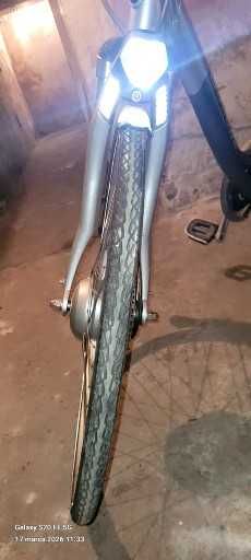 Sprzedam rower elektryczny Gazella sprawny z dobra bateria