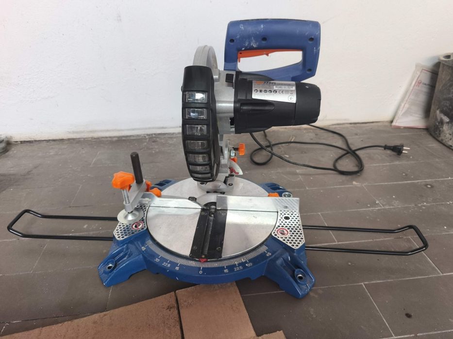 Serra de esquadria 1700 W 210mm Dexter Power