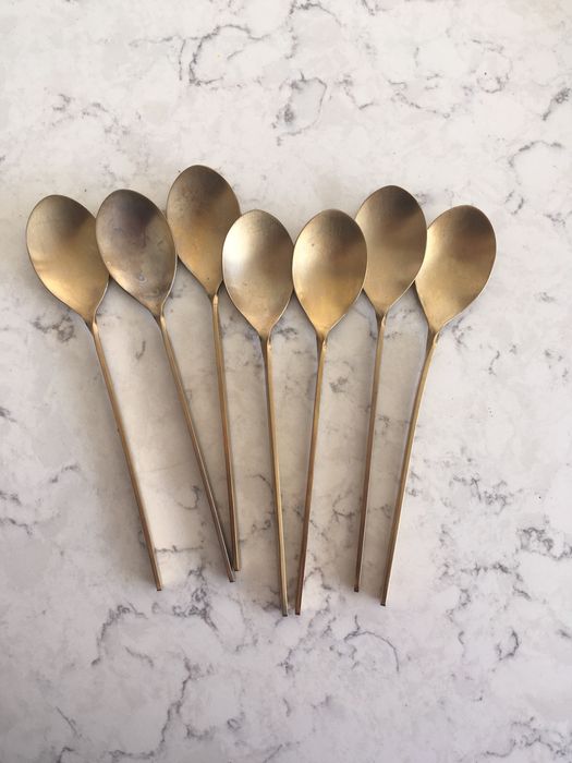 Talheres Stone Washed dourados Zara Home