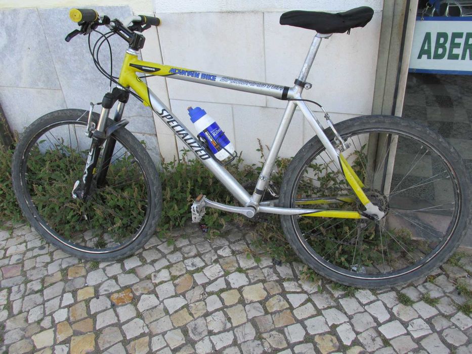 Bicicleta BTT Specialized