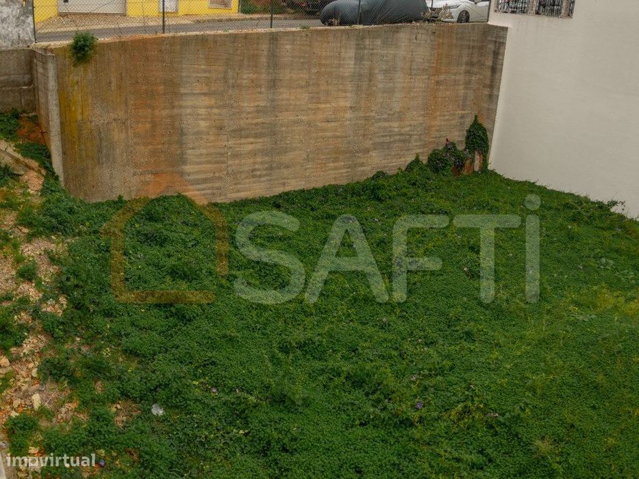 Terreno em Vialonga