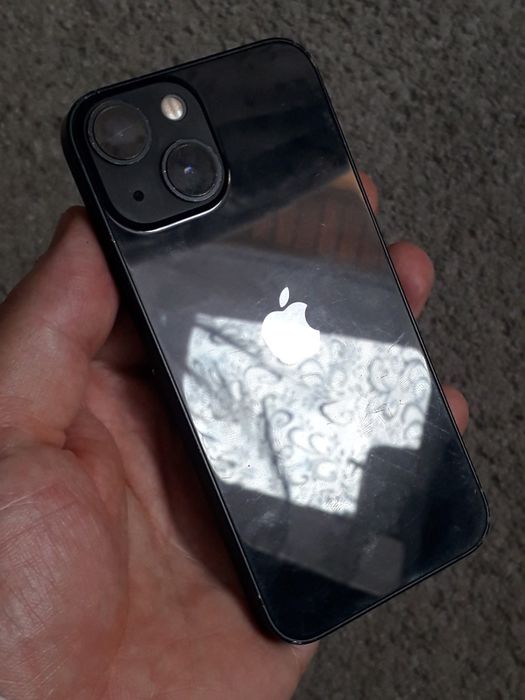 iPhone 13 mini iCloud  .