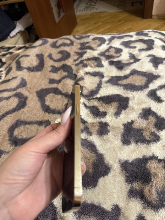 Продам IPhone 12 pro max