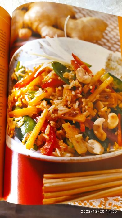 Книга . Рецепты салатов