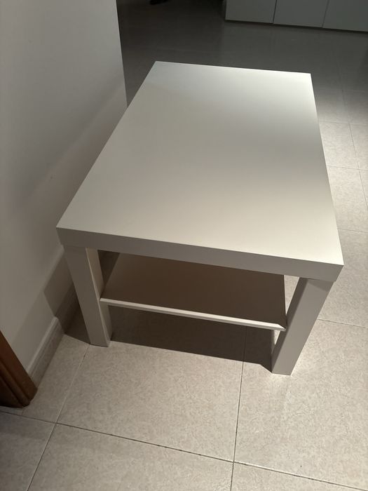 Mesa de centro branca