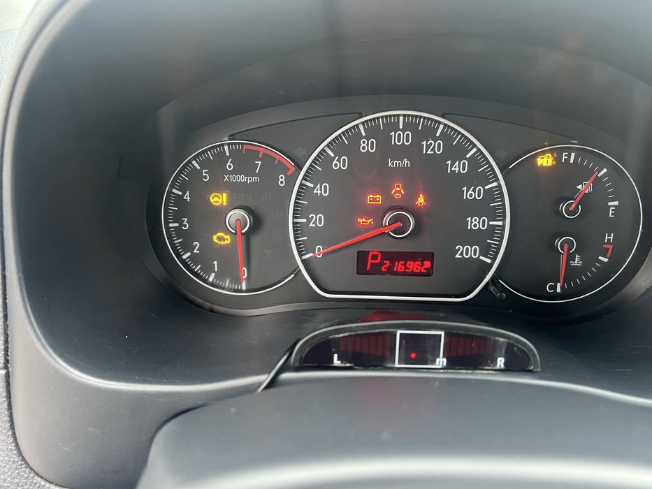 Продам  Suzuki SX-4 2008 один власник