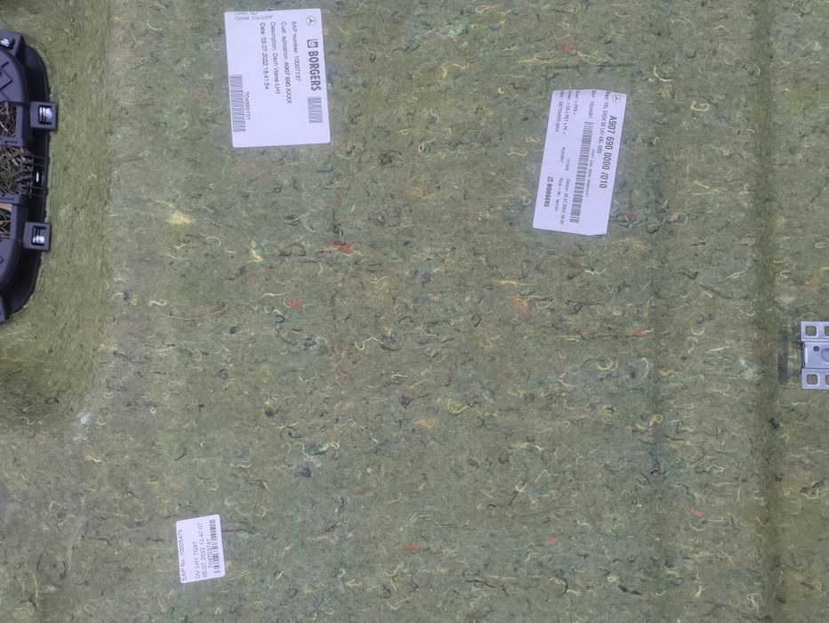 Продам потолок на мерседес бенц