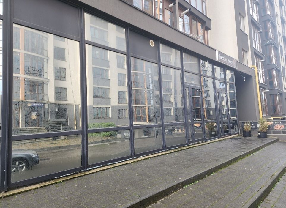 Здам приміщення на Парковій Алеї