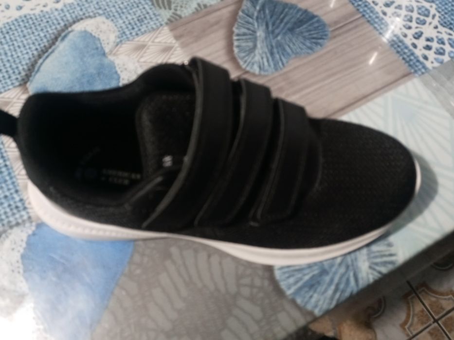 Nowe Adidasy damskie 37