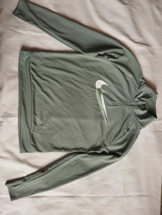 Спортивна кофта Nike розмір M, S стрейч