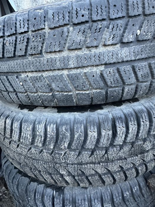 Продам Шины R13 с дисками