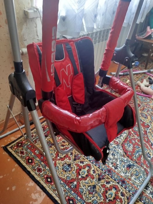 Продам гойдалку дитячу